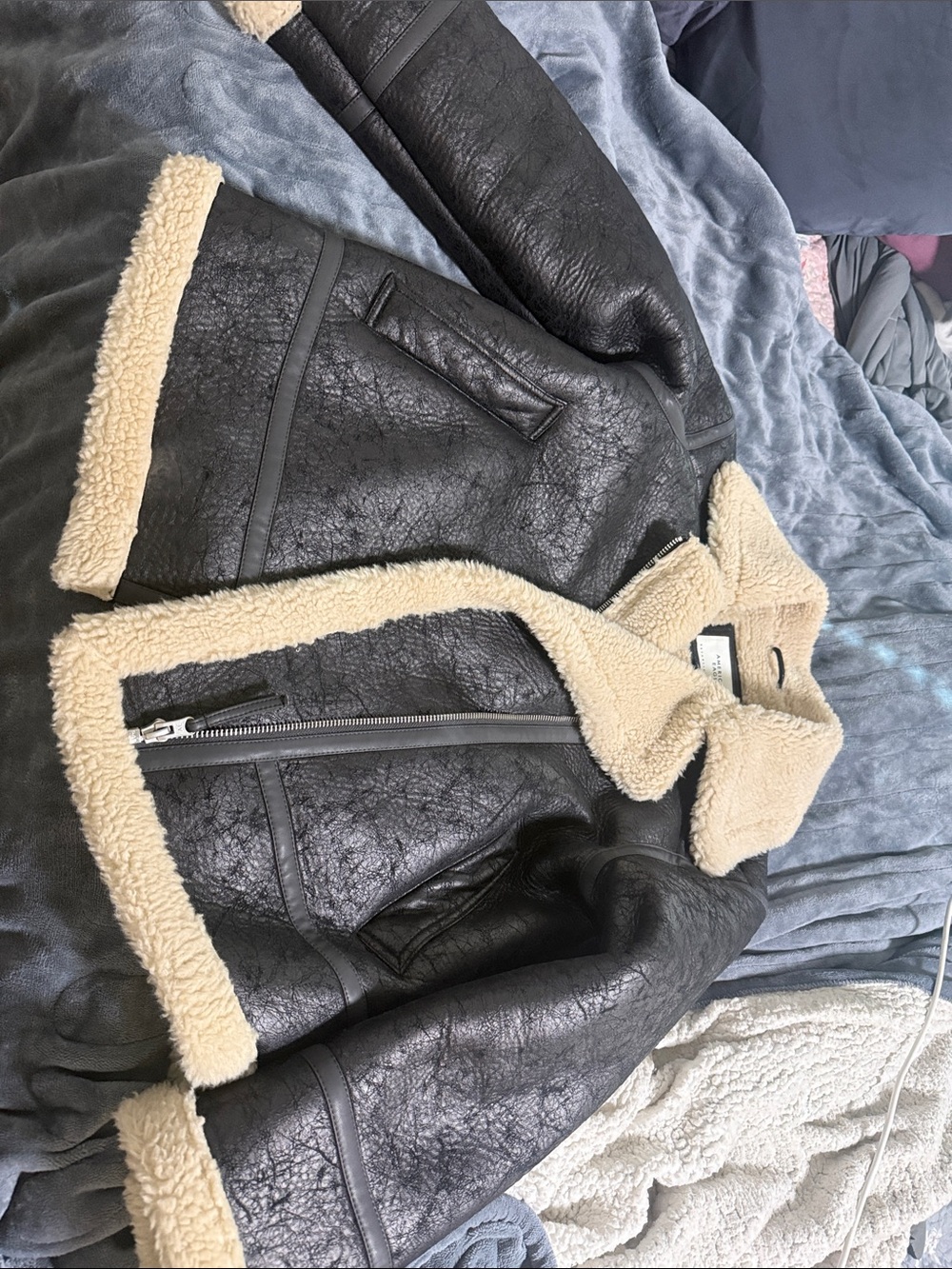 American Eagle Outfitters Black Faux Leather Teddy Jacket with Cream Sherpa Trim